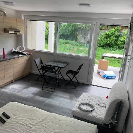 M&m Apartment *