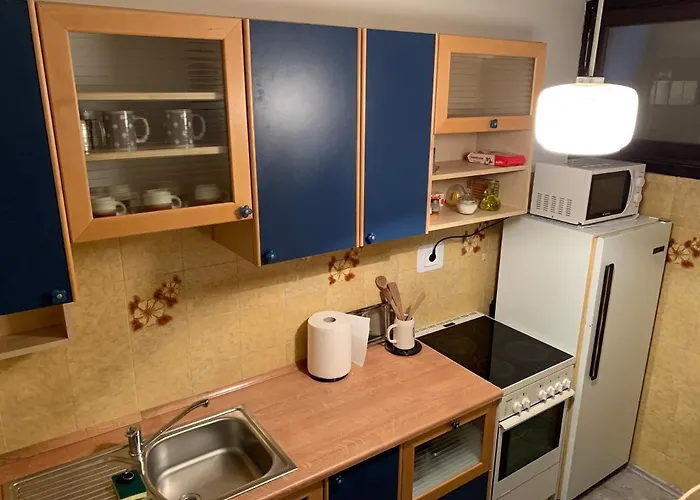 M&m Mirna Lokacija, Klima In Brezplacno Parkirisce Daire