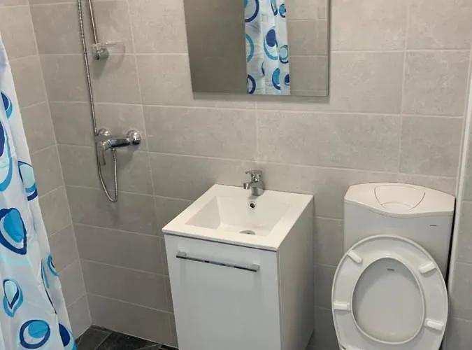 M&m Mirna Lokacija, Klima In Brezplacno Parkirisce Apartment Lucija