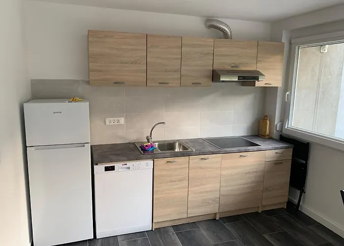 Apartment M&m Mirna Lokacija, Klima In Brezplacno Parkirisce